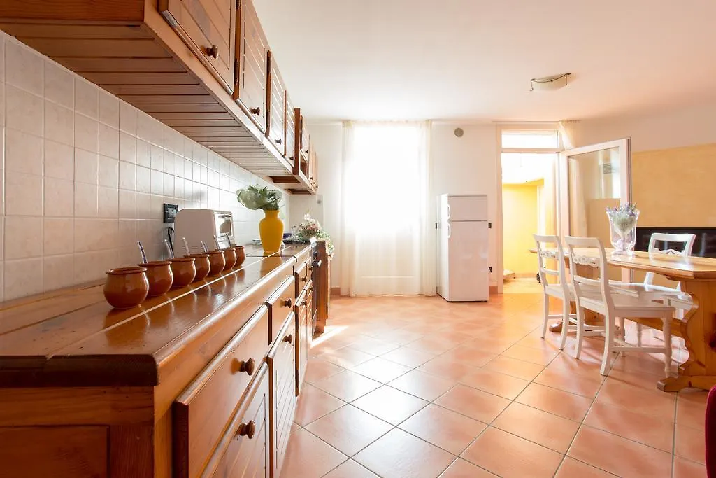 Apartment Conte Borso del Grappa 0*,